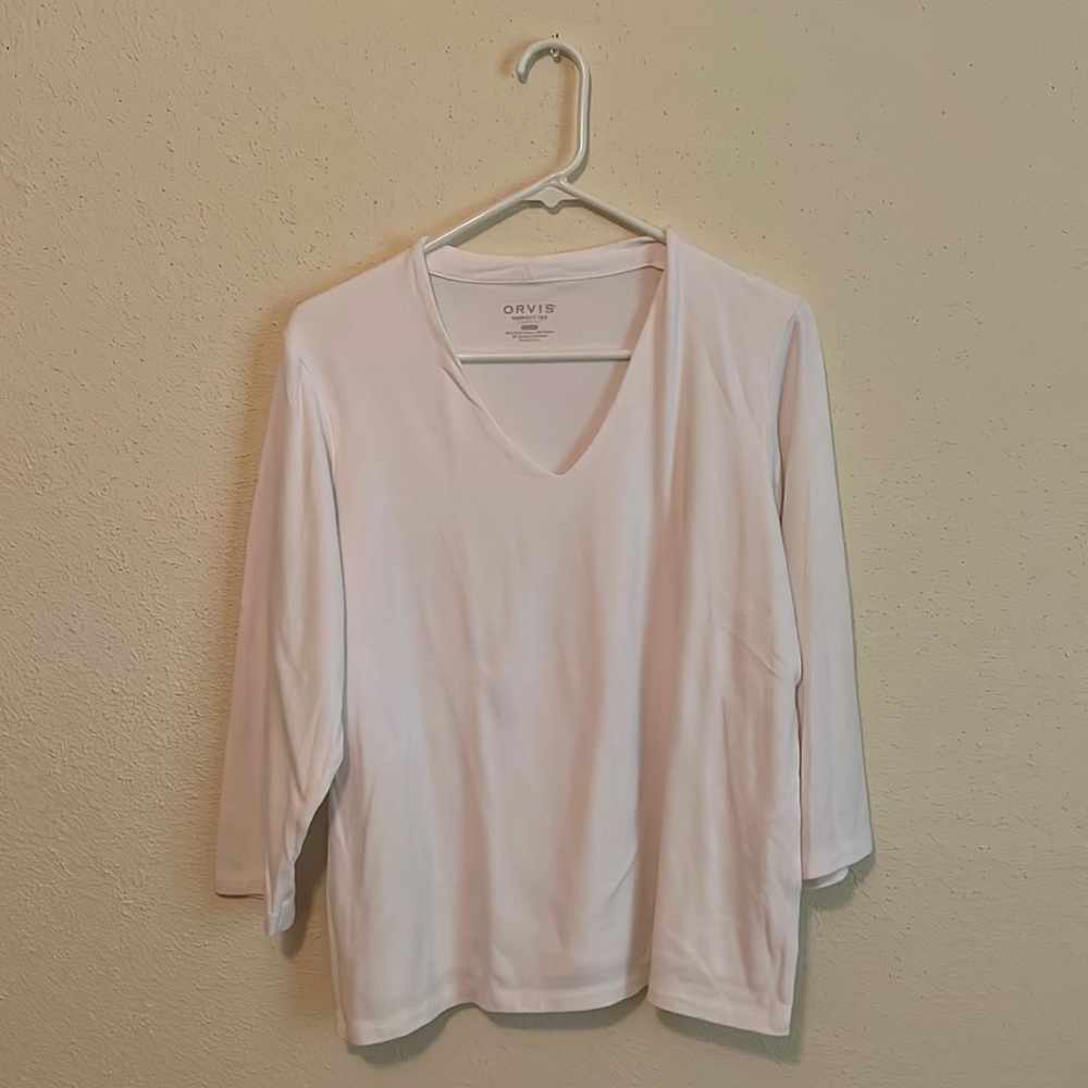 EUC Orvis Relaxed V-Neck Three-Quarter-Sleeved Perfect Tee, XL